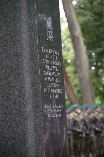 87. rocznica napaści Rosji sowieckiej na Polskę i Dzień Sybiraka | FOTORELACJA