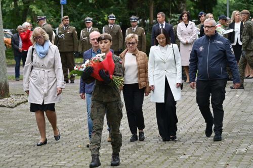 87. rocznica napaści Rosji sowieckiej na Polskę i Dzień Sybiraka | FOTORELACJA